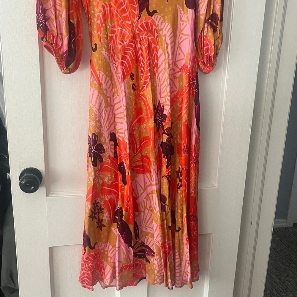 Farm Rio jungle panther tropical beige cutout long sleeve midi dress - NWT sz m - Picture 8 of 8